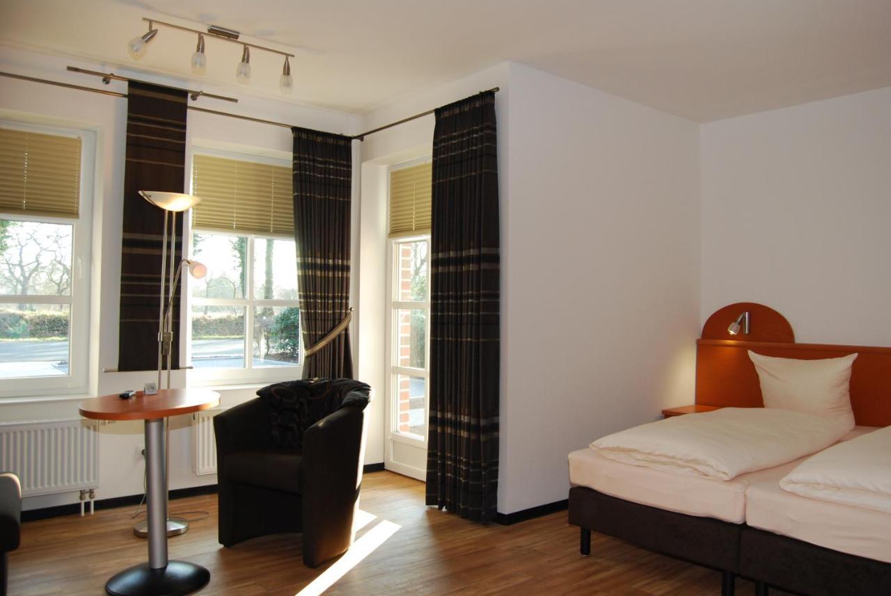 Hotel Waldquelle Aurich Exteriör bild